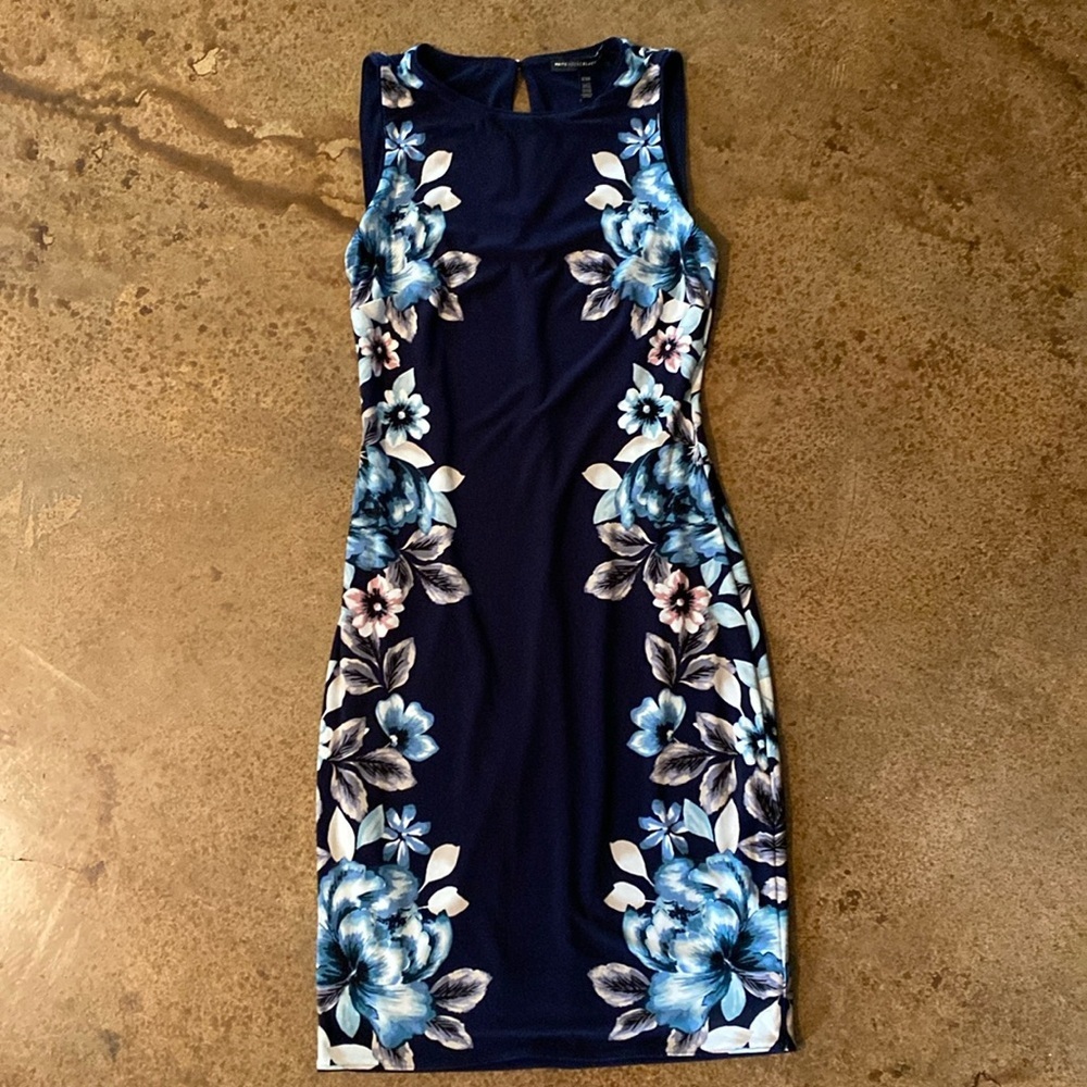 White House Black Market navy floral jersey knit sleeveless mini sheath dress